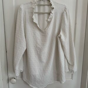 Chic White Ruffled Women's Blouse